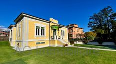 Villa di 250 mq in vendita Verbania, Italia