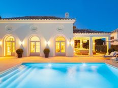 Villa di 566 mq in vendita Naguelles, Marbella, Málaga, Andalucía