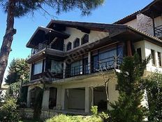 Villa in vendita a Istanbul İstanbul 