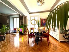 Appartamento di lusso di 150 m² in vendita Viale Giacomo Matteotti, Firenze, Toscana