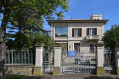 Prestigiosa villa di 604 mq in vendita Viale Principe Amedeo, Rimini, Emilia-Romagna