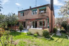 Casa Semindipendente di 390 mq in vendita Madrid, Spagna