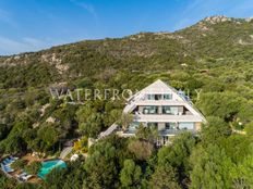 Prestigiosa villa di 600 mq in vendita, Porto Rotondo, Sardegna