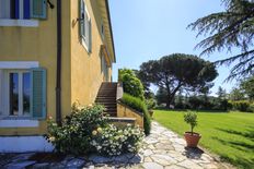 Prestigiosa villa in vendita Montecarlo, Toscana