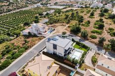 Casa Unifamiliare in vendita a Albufeira e Olhos de Água Distrito de Faro Albufeira