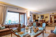 Appartamento di prestigio di 220 m² in vendita Napoli, Italia