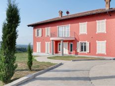 Prestigiosa Casa Indipendente di 430 mq in vendita Via Boetti, Govone, Cuneo, Piemonte