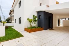 Prestigiosa Casa Indipendente in vendita Oeiras, Lisbona