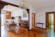 Appartamento di lusso di 120 m² in vendita Napoli, Campania