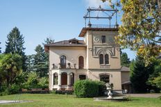 Villa di 800 mq in vendita Varese, Lombardia