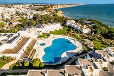 Casa Unifamiliare in vendita a Albufeira e Olhos de Água Distrito de Faro Albufeira