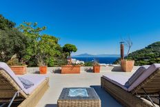 Prestigiosa Casa Indipendente di 300 mq in vendita Capri, Campania