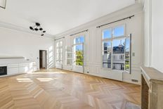 Appartamento di prestigio di 155 m² in vendita Champs-Elysées, Madeleine, Triangle d’or, Parigi, Île-de-France