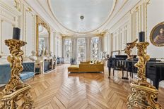 Prestigioso appartamento di 191 m² in vendita Tour Eiffel, Invalides – Ecole Militaire, Saint-Thomas d’Aquin, Francia