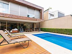 Casa Unifamiliare in vendita a San Paolo São Paulo 