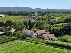 Esclusiva Casa Indipendente di 181 mq in vendita Saint-Rémy-de-Provence, Francia