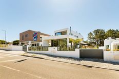 Casa Unifamiliare in vendita a Sesimbra Distrito de Setúbal Sesimbra