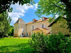 Esclusiva Casa Indipendente in vendita Douchapt, Aquitania-Limosino-Poitou-Charentes