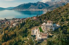 Prestigiosa villa di 1400 mq in vendita Teodo, Tivat