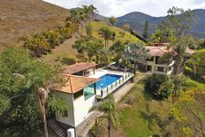 Prestigiosa Casa Indipendente di 688 mq in vendita Petrópolis, Rio de Janeiro