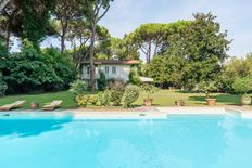 Prestigiosa villa di 300 mq in vendita, Pietrasanta, Toscana