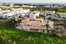 Casa Unifamiliare in vendita a Albufeira e Olhos de Água Distrito de Faro Albufeira