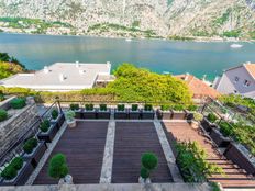 Prestigiosa villa in vendita Cattaro, Opština Kotor