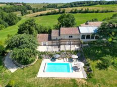 Lussuoso casale in vendita Villefranche-de-Lauragais, Francia