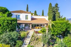 Prestigiosa villa di 340 mq in vendita, Estepona, Andalusia