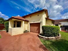 Villa in vendita a Pembroke Pines Florida Broward County