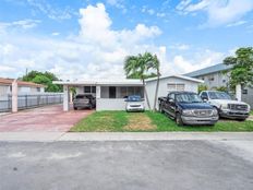 Villa in vendita a Hialeah Florida Miami-Dade County