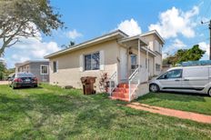 Villa in vendita a Hialeah Florida Miami-Dade County