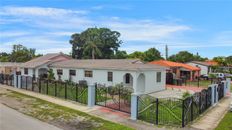 Villa in vendita a Hialeah Florida Miami-Dade County