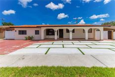 Villa in vendita a Hialeah Florida Miami-Dade County