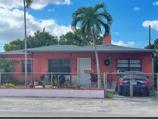 Villa in vendita a Hialeah Florida Miami-Dade County