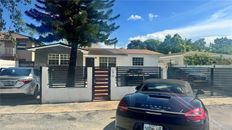 Villa in vendita a Hialeah Florida Miami-Dade County