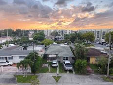 Villa in vendita a Hialeah Florida Miami-Dade County