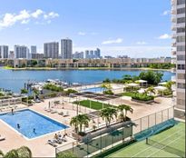 Palazzo in vendita a Aventura Florida Miami-Dade County