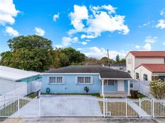 Villa in vendita a Hialeah Florida Miami-Dade County