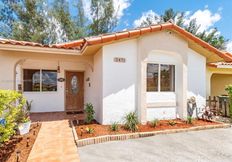 Villa in vendita a Hialeah Florida Miami-Dade County