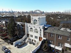 Prestigiosa Casa Indipendente in vendita 20-42/44 26th Street, Queensbridge Houses, Queens County, New York