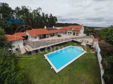 Prestigiosa casa di 353 mq in vendita Vila Nova de Ourém, Portogallo