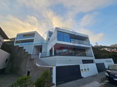 Prestigiosa Casa Semindipendente di 300 mq in vendita Centro, Estreito de Câmara de Lobos, Madeira