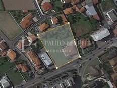 Terreno di 4350 mq in vendita - Vila Nova de Famalicão, Distrito de Braga