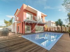 Prestigiosa casa di 440 mq in vendita Cascais e Estoril, Portogallo