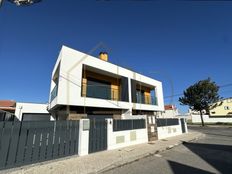 Prestigiosa Casa Semindipendente di 140 mq in vendita Sesimbra, Portogallo