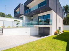 Prestigiosa Casa Indipendente di 485 mq in vendita Oliveira de Azeméis, Portogallo