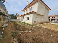 Casa Unifamiliare in vendita a Caldas da Rainha Distrito de Leiria Caldas da Rainha