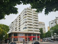 Appartamento di prestigio di 306 m² in vendita Lisbona