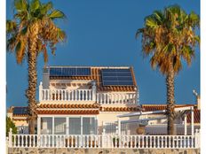 Villa in vendita a Torrevieja Comunità Valenciana Provincia de Alicante